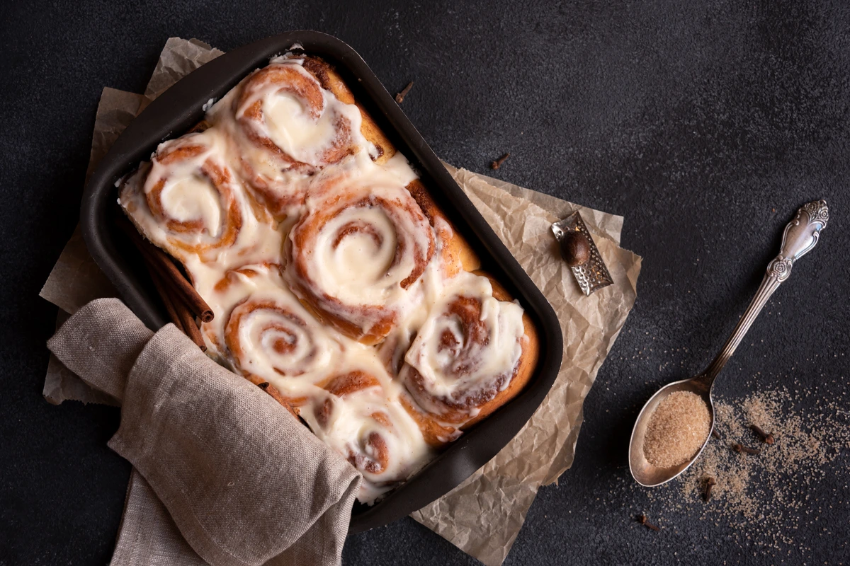 Homemade Icing for Cinnamon Rolls Recipe